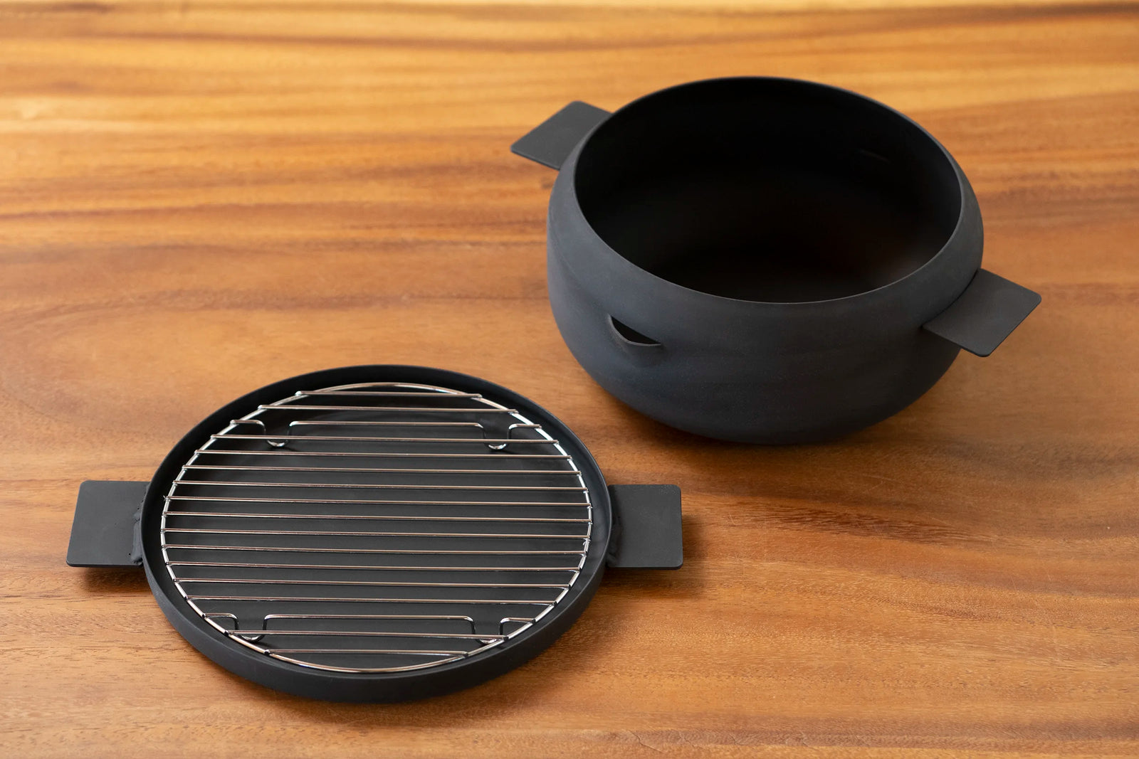 新品！揚げ鍋　ツレヅレハナコ　ふたつき鉄製揚げ鍋・18cm 13-1_12_1600x.webp?v=1690185302