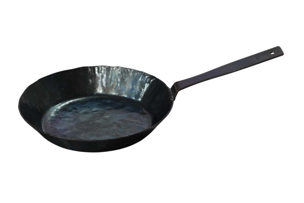 藤田金属　新品　鉄フライパンM.Lセット（お買い上げ確定済み） 藤田金属×近畿大学 鉄フライパン『F.』20/26cmセット【セット